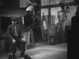 Raymond Cordy in À Nous la Liberté (1931)