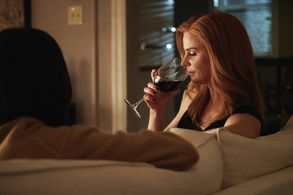 Sarah Rafferty in Suits (2011)