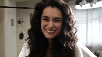 Hande Dogandemir in Telling Tales (2015)
