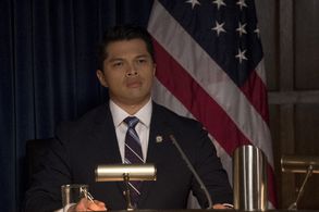Vincent Rodriguez III in Designated Survivor (2016)