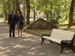 Evelina Blyodans and Maxim Drozd in Proklyatyy ray-2 (2008)