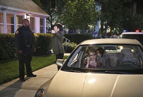 Simon Helberg, Marcus Folmar, and Melissa Rauch in The Big Bang Theory (2007)