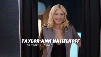 Taylor-Ann Hasselhoff in Sharknado 4: The 4th Awakens (2016)