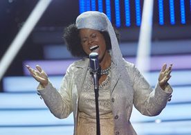 Hana Holisová in Tvoje tvár má známý hlas (2016)