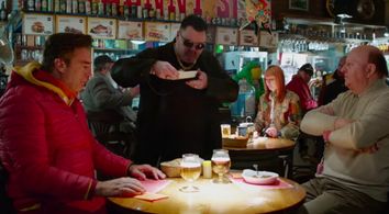 Matthew T Reynolds, Massimo Boldi and Massimiliano Tortora in La Coppia Dei Campioni