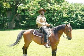 Charles W Harris III