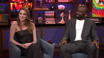 Mike Colter and Allison Williams in Watch What Happens Live with Andy Cohen: Allison Williams & Mike Colter (2023)