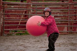 Jason 'Wee Man' Acuña in Jackass 3.5 (2011)