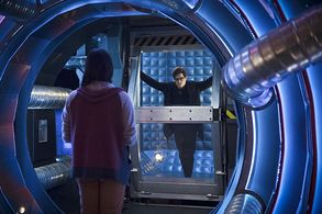 Andy Mientus and Carlos Valdes in The Flash (2014)