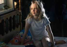 Ariel Donoghue in Blueback (2022)