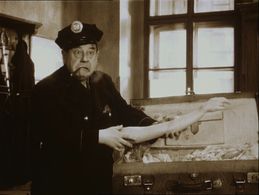 Josef Hlinomaz in Happy End (1967)