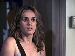 Valérie Decobert-Koretzky in Les Dames: Dame de Carreau (2012)