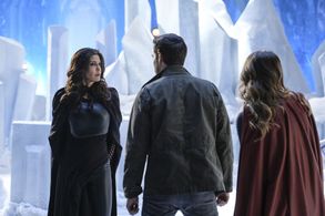 Teri Hatcher, Melissa Benoist, and Chris Wood in Supergirl (2015)