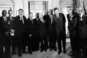 Robert Gustafsson in The 100 Year-Old Man Who Climbed Out the Window and Disappeared (2013)