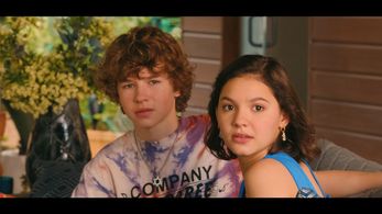 Samantha Lorraine and Dylan Hoffman in You Are So Not Invited to My Bat Mitzvah (2023)