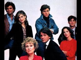 Linda Hamilton, Lorenzo Lamas, Jordan Christopher, Doran Clark, Martha Scott, Jim Youngs, and Daniel Zippi in Secrets of
