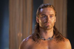 Dustin Clare in Spartacus: Gods of the Arena (2011)