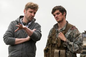 Daniel Stamm and Daniel Sharman in Fear the Walking Dead (2015)