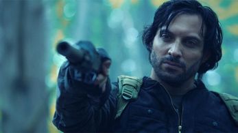 Stefano DiMatteo as Vincent Sh'ao in KILLJOYS on SyFy network