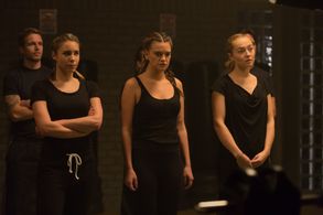 Bella Donna's Director: Jon Karthaus