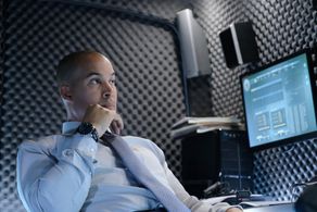 Coby Bell in The Gifted (2017)