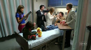 David Arquette, Jonathan Silverman, Kelly Hu, Greg Germann, Lori Loughlin, and Jackson Bond in In Case of Emergency (200