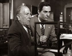 José Isbert and Nino Manfredi in The Executioner (1963)