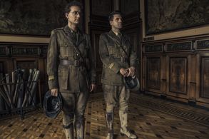 Grégoire Ludig and David Marsais in Max & Leon (2016)