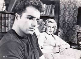 Vince Edwards and Cleo Moore in Hit and Run (1957)