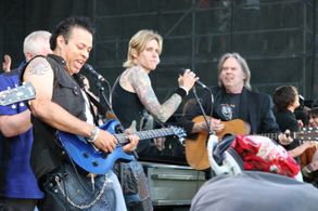 Romeo, Josh Todd, Neil Young