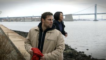 Christopher Stadulis and Satomi Hofmann in Burning Down (2015)