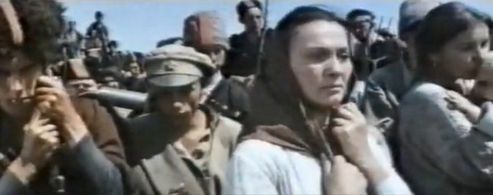 Nina Alisova in Zheleznyy potok (1967)