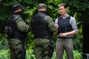 Jonathan Kells Phillips in Condor