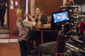 Minkie Spiro and Rachael Taylor in Jessica Jones (2015)