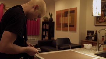 Josiah Schneider in Curtains (Live) (2018)