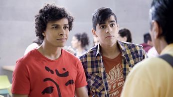 Alfredo Castellani, Juan David Penagos, and Luan Brum in Once (2017)