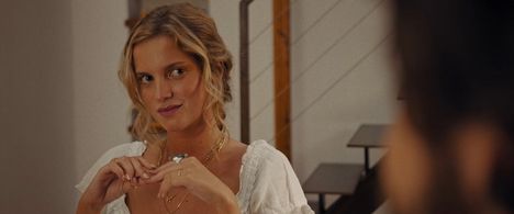 Julia Palha in Amo-te Imenso (2024)