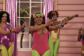 Sutan Amrull, Alexis Mateo, and Manila Luzon in RuPaul's Drag Race (2009)