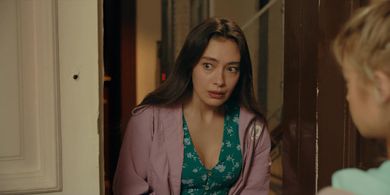 Neslihan Atagül in Oh Belinda (2023)