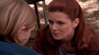 Landry Allbright and Anne Welles in The Invisible Man (2000)