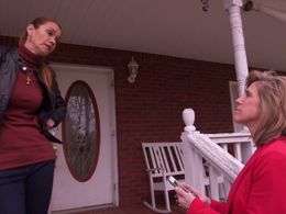 Yolanda McClary and Kelly Siegler in Cold Justice (2013)