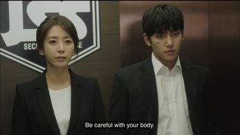 Song Yun-ah and Ji Chang-Wook in The K2 (2016)