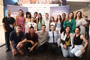 Lihi Toledano, Noa Astanjelove, Ofek Pesach, Tom Amsellem, Dana Lev, Roy Reshef, Renana Raz, Ella Malachi, Yael Lifshitz