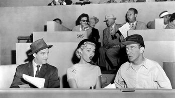 Judy Bamber, Stanley Clements, and Huntz Hall in Up in Smoke (1957)