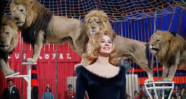 Liana Orfei in Casanova 70 (1965)