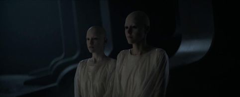 Dora Kápolnai-Schvab and Joelle in Dune (2021)