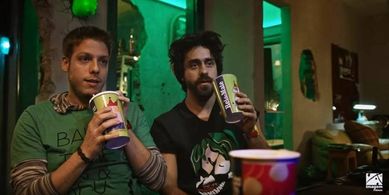 Felipe Abib and Fabio Porchat in Vai que certo 2