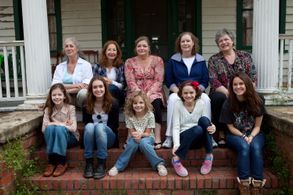 Kyla Deaver (center) with Mackenzie Foy, Hayley McFarland, Joey King and Shanley Caswell with the reall Perron sisters