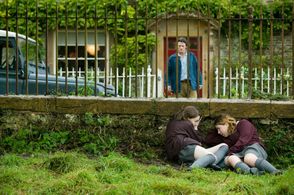 Charlotte Christie, Luke Evans, and Jessica Barden in Tamara Drewe (2010)