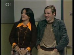 Tatjana Medvecká and Jirí Stepnicka in Zenich uvízl (1976)